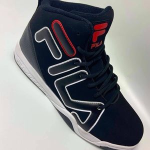 Men's Fila Khronos Black | White | Red Fashion Sneakers NWT